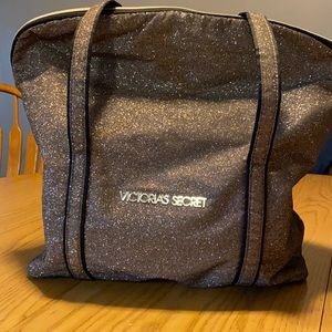 Victoria’s Secret tote, Excellent condition